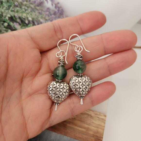 Natural Jade Stone Silver Heart Dangle Earrings - Picture 4 of 8